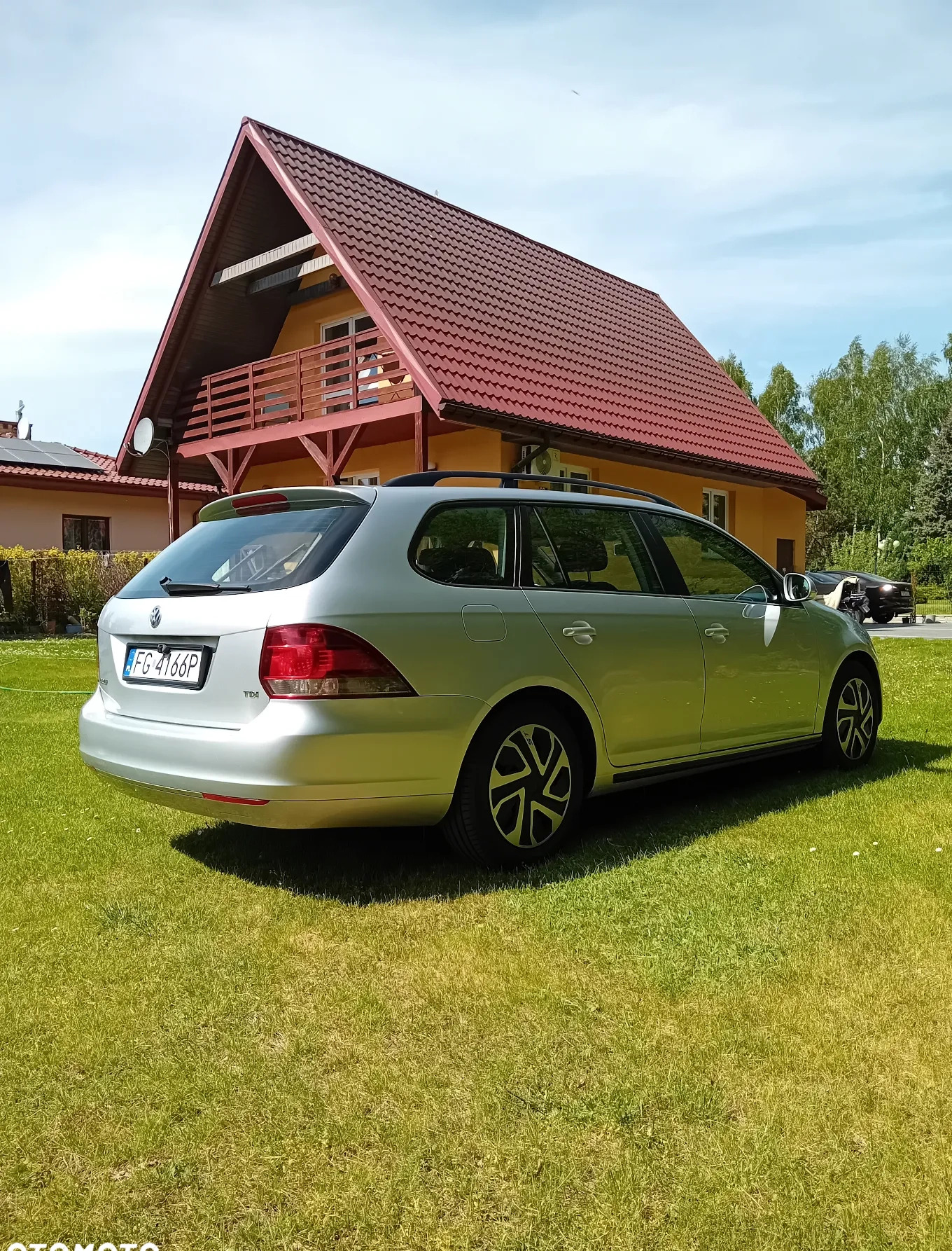 Volkswagen Golf cena 19900 przebieg: 250000, rok produkcji 2013 z Radom małe 352